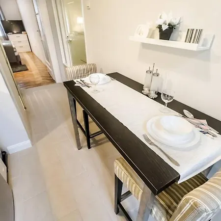 公寓 Perfectly Located, Renewed And Cozy 布达佩斯