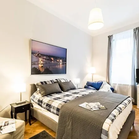 Perfectly Located, Renewed And Cozy Appartement Budapest